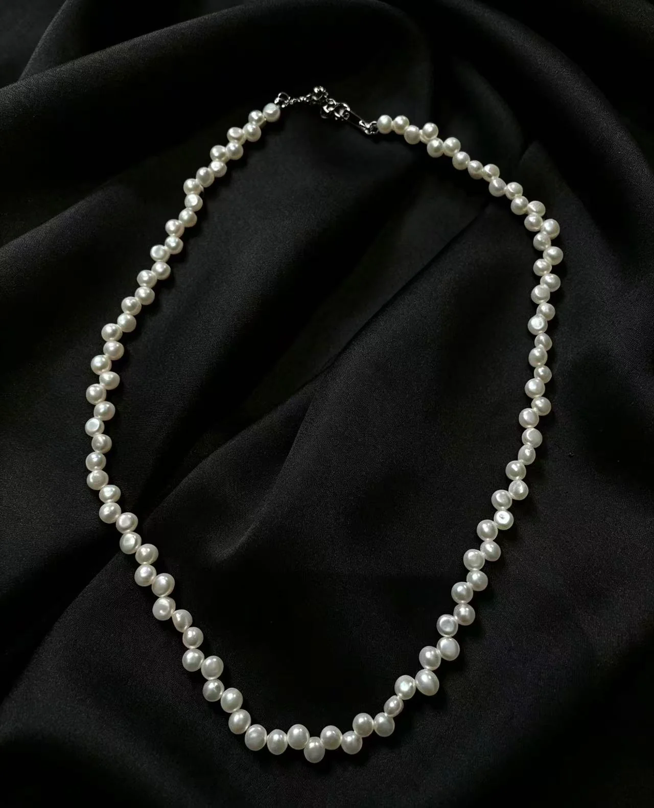 S925 Sliver Zigzag Design Freshwater Pearl Necklace 40+5cm（4mm）